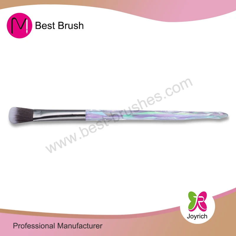 Ovale Masken -Make -up -Pinsel